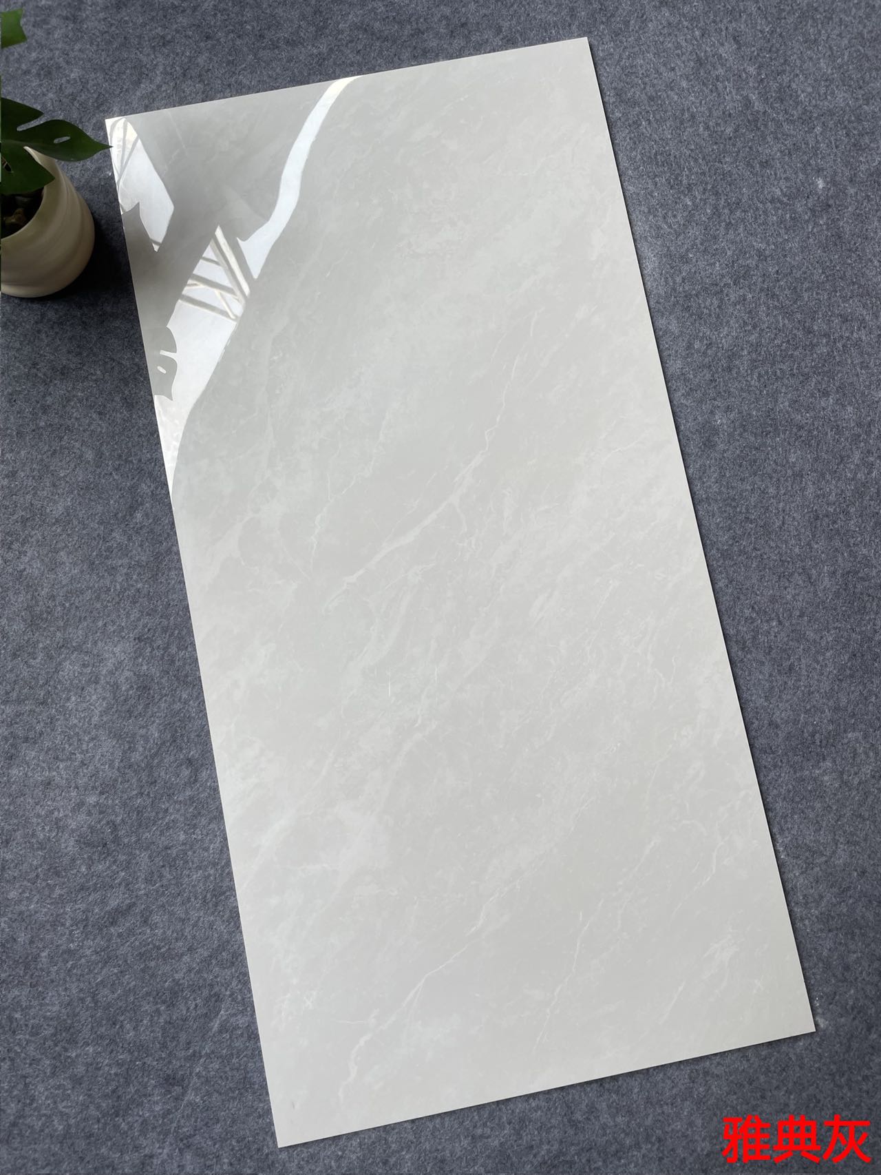 亮光 通体大理石 GT48601雅典灰 一石四面 自由连纹 亮光通体中板